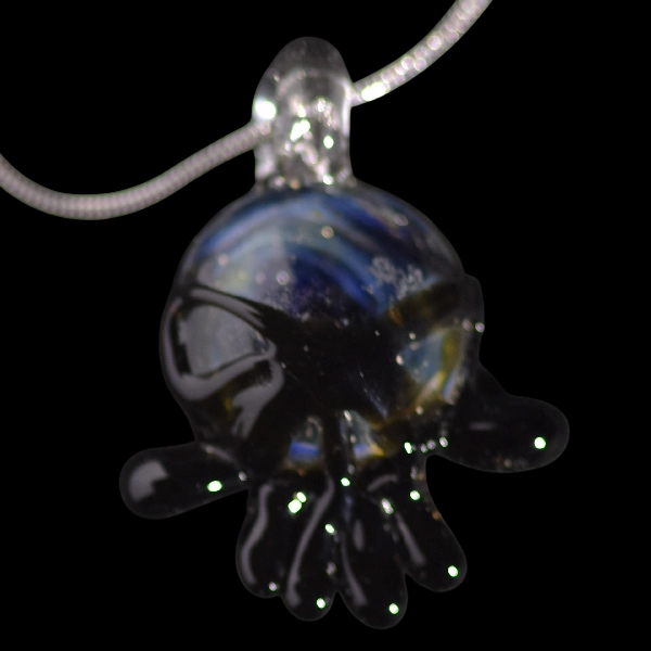 pendentif crâne de l'espace