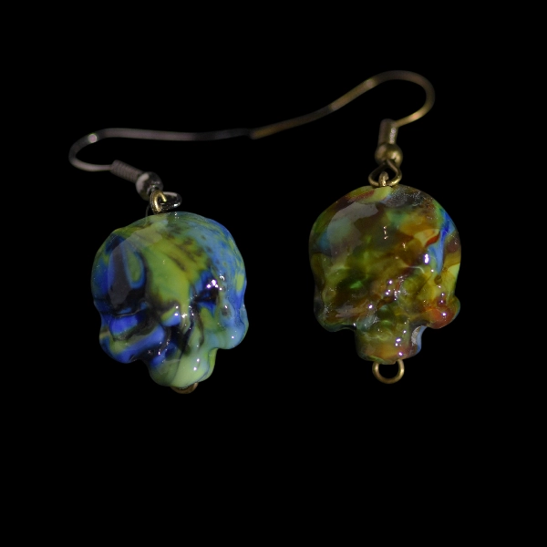 boucles d'oreilles crâne vert fusion