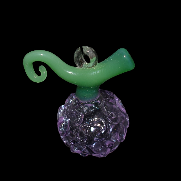Pendentif en verre soufflé fait main - fruit du démon gomu gomu